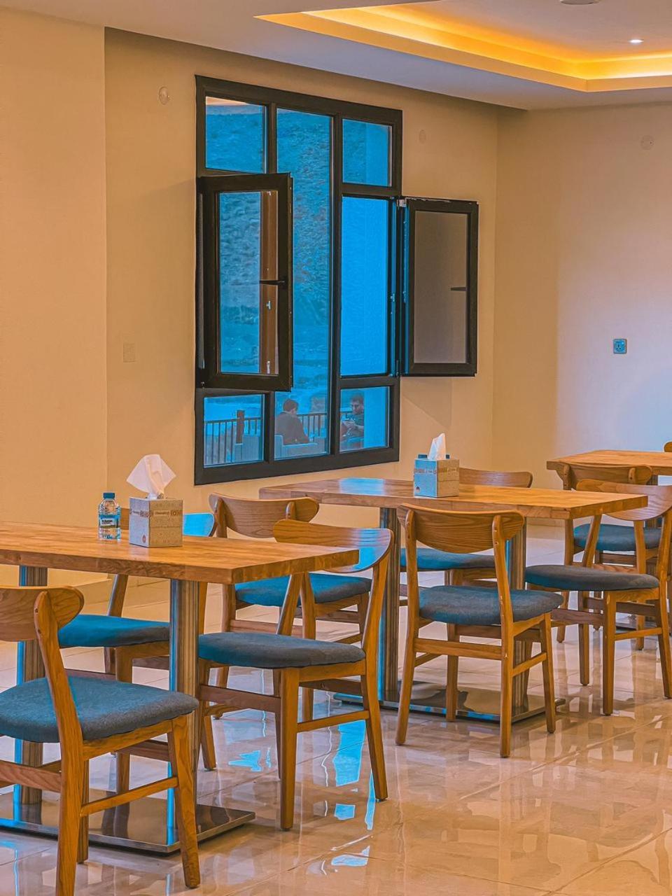 Season Inn Hotel_Bald Sayt Rustaq Buitenkant foto